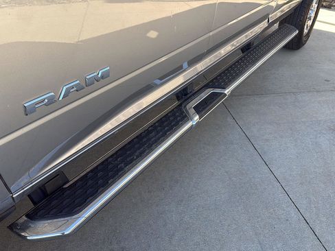 Used 2023 RAM 2500 Big Horn w/ Level 1 Equipment Group image 5