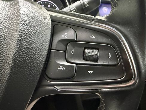 Used 2020 Buick Encore GX Preferred FWD image 18