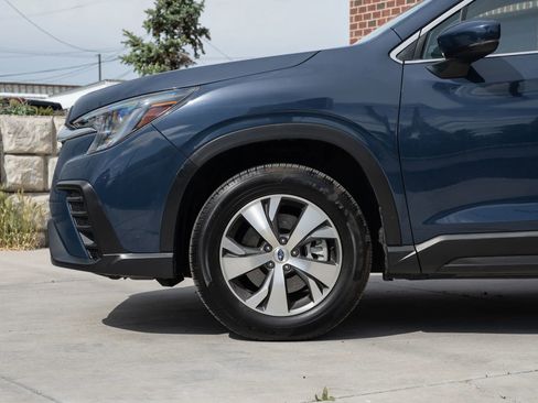 Used 2024 Subaru Ascent Premium w/ Convenience Package AWD/4WD image 4
