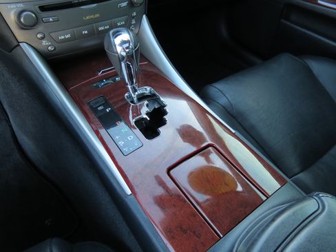 Used 2008 Lexus IS 250 image 28