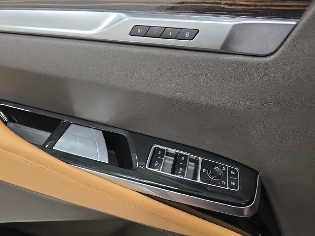 Used 2026 Cadillac Escalade Luxury w/ Touring Package AWD/4WD image 28