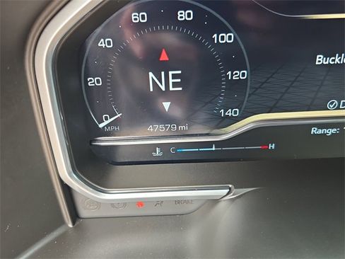 Used 2024 GMC Sierra 1500 AT4X w/ AT4X AEV Edition image 28