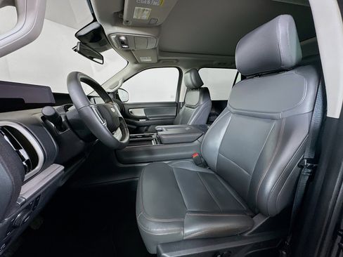 Used 2025 Ford Expedition Max Active image 13