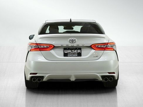 Used 2020 Toyota Camry XSE FWD image 4