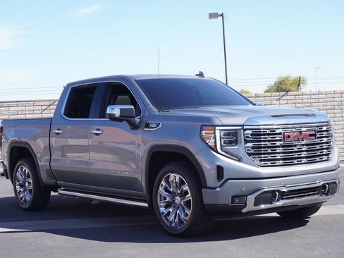 Certified 2024 GMC Sierra 1500 Denali w/ Denali Reserve Package image 4