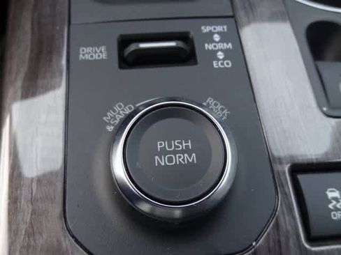 Certified 2020 Toyota Highlander Limited image 20