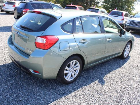 Used 2016 Subaru Impreza 2.0i Premium image 7