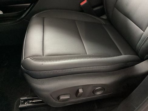 New 2026 Chevrolet Equinox EV LT w/ Convenience Package II image 11