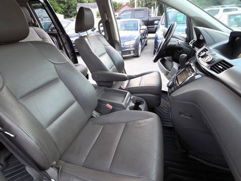 Used 2014 Honda Odyssey Touring Elite image 45