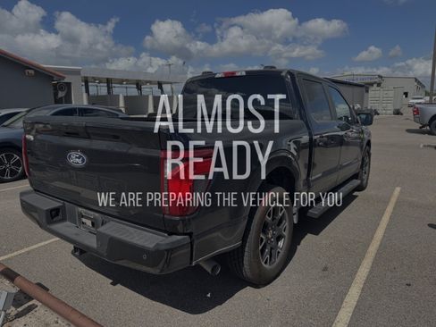 Used 2025 Ford F150 STX w/ Equipment Group 200A RWD image 4