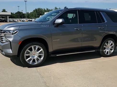 Used 2022 Chevrolet Tahoe High Country AWD/4WD image 4