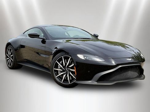Used 2020 Aston Martin V8 Vantage Coupe RWD image 3
