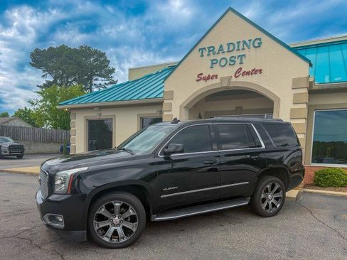 Used 2016 GMC Yukon SLE w/ Convenience Package RWD image 3