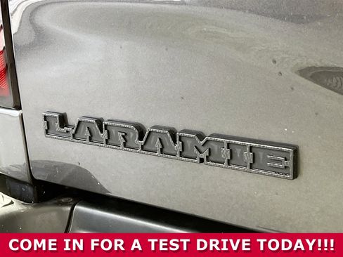 Used 2022 RAM 3500 Laramie w/ Night Edition image 35