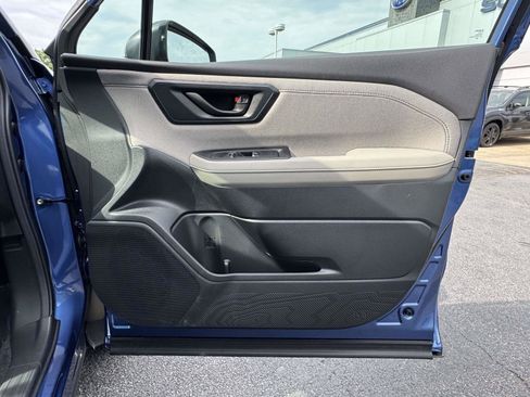 Certified 2026 Subaru Forester Premium AWD/4WD image 8