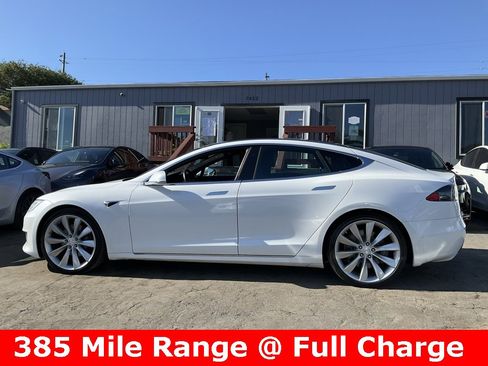 Used 2021 Tesla Model S Long Range Plus image 5