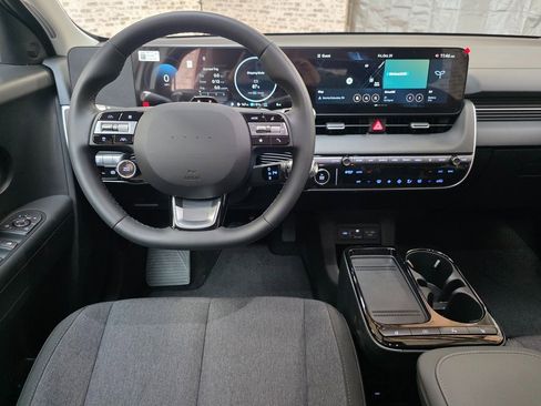 New 2026 Hyundai Ioniq 5 SE image 17