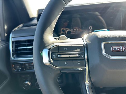 New 2026 GMC Yukon XL Elevation w/ Elevation Premium Package image 20