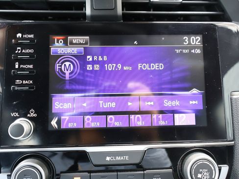 Used 2020 Honda Civic Sport image 42