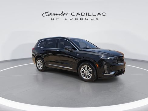 Certified 2025 Cadillac XT6 Luxury FWD image 2