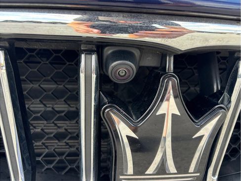 Used 2021 Maserati Quattroporte S GranLusso Q4 image 15