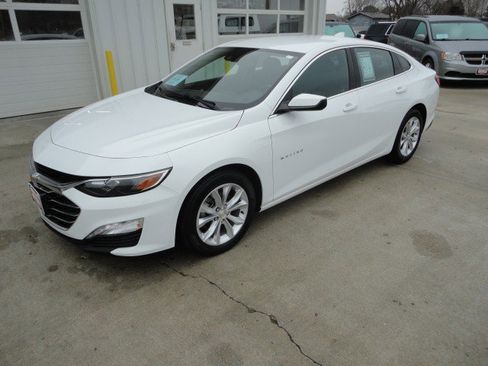 Used 2023 Chevrolet Malibu LT image 20