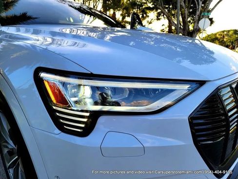Used 2021 Audi e-tron Premium Plus w/ Premium Plus Package image 85