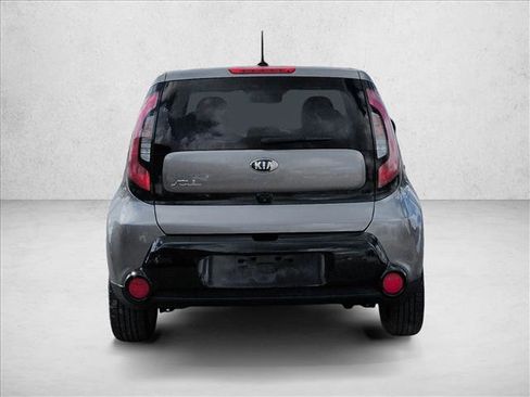 Used 2016 Kia Soul + image 7