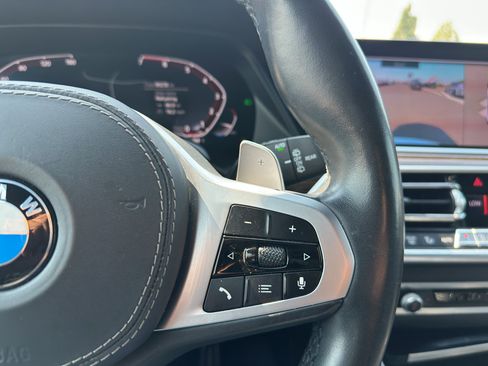 Used 2019 BMW X5 xDrive50i w/ M Sport Package AWD/4WD image 26