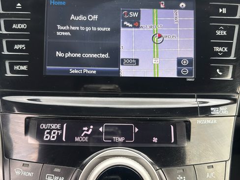 Used 2015 Toyota Prius V Three image 15