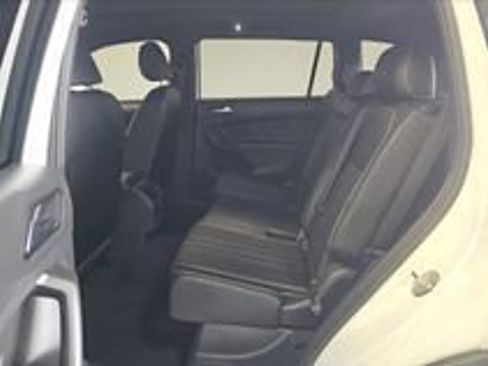 Used 2023 Volkswagen Tiguan SE R-Line FWD image 14