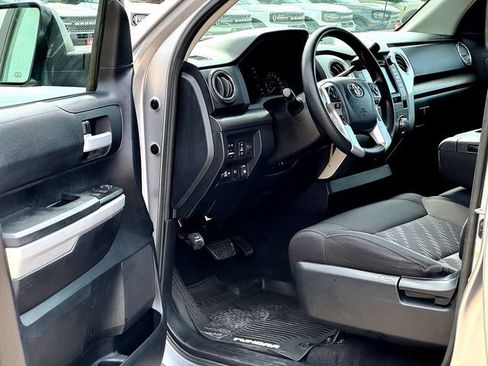 Used 2018 Toyota Tundra SR5 w/ Truck Exterior Package image 8