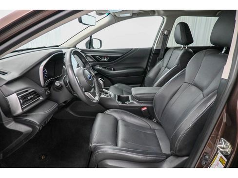 Used 2020 Subaru Outback Limited image 34