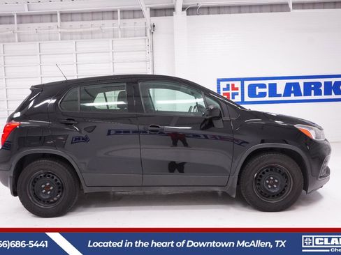 Used 2018 Chevrolet Trax LS w/ LPO, Protection Package image 4