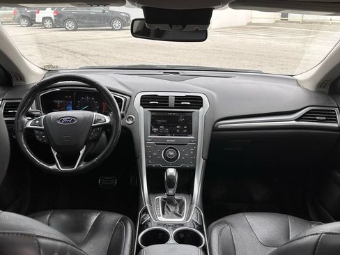 Used 2013 Ford Fusion Titanium FWD image 26