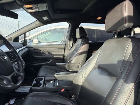 Certified 2023 Honda Odyssey Sport image 8