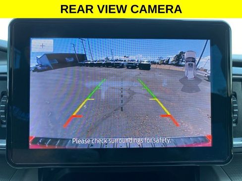 Used 2023 Ford Explorer XLT w/ Equipment Group 202A AWD/4WD image 10