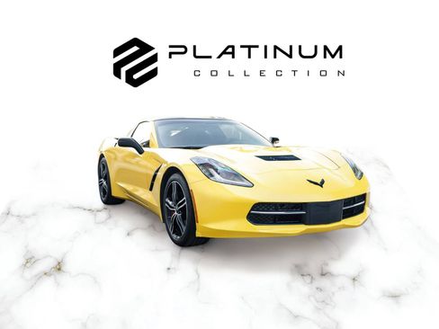 Used 2017 Chevrolet Corvette Stingray Coupe w/ 1LT RWD image 1
