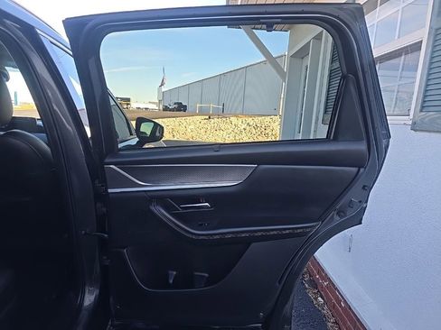 Used 2024 MAZDA CX-90 3.3 Turbo w/ Premium Package image 22