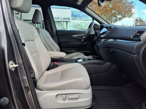 Used 2019 Honda Passport EX-L image 12