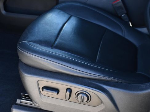 Used 2021 GMC Sierra 1500 SLT image 28