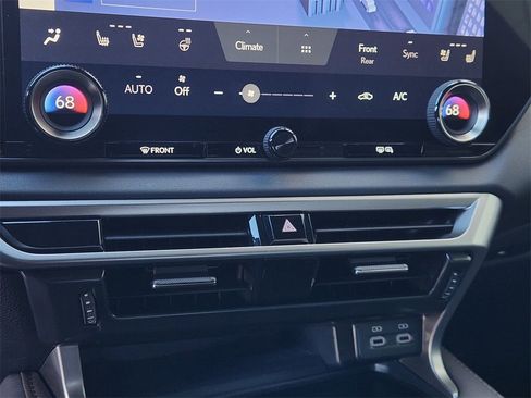 Used 2023 Lexus RX 350 FWD image 18