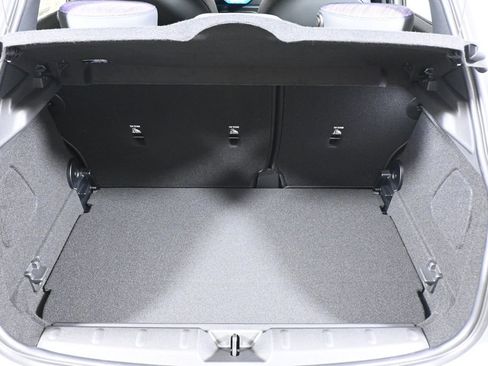 New 2026 MINI Cooper 4-Door Hardtop image 32