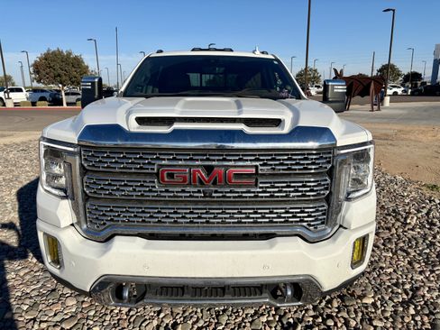 Used 2022 GMC Sierra 3500 Denali w/ Denali Ultimate Package image 8