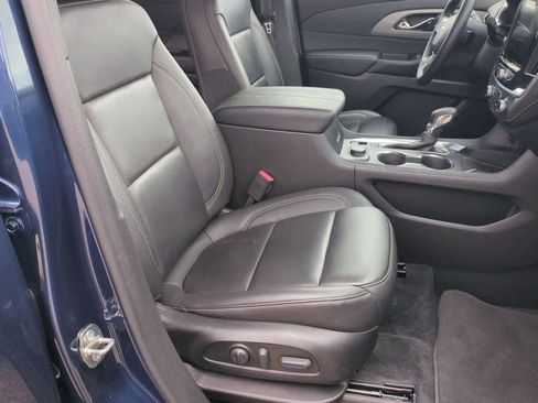 Used 2023 Chevrolet Traverse LT AWD/4WD image 22