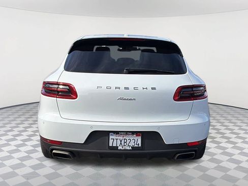 Used 2017 Porsche Macan AWD/4WD image 6