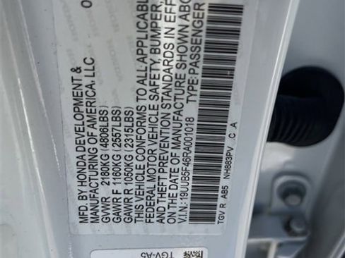 Used 2024 Acura TLX w/ Technology Package image 32