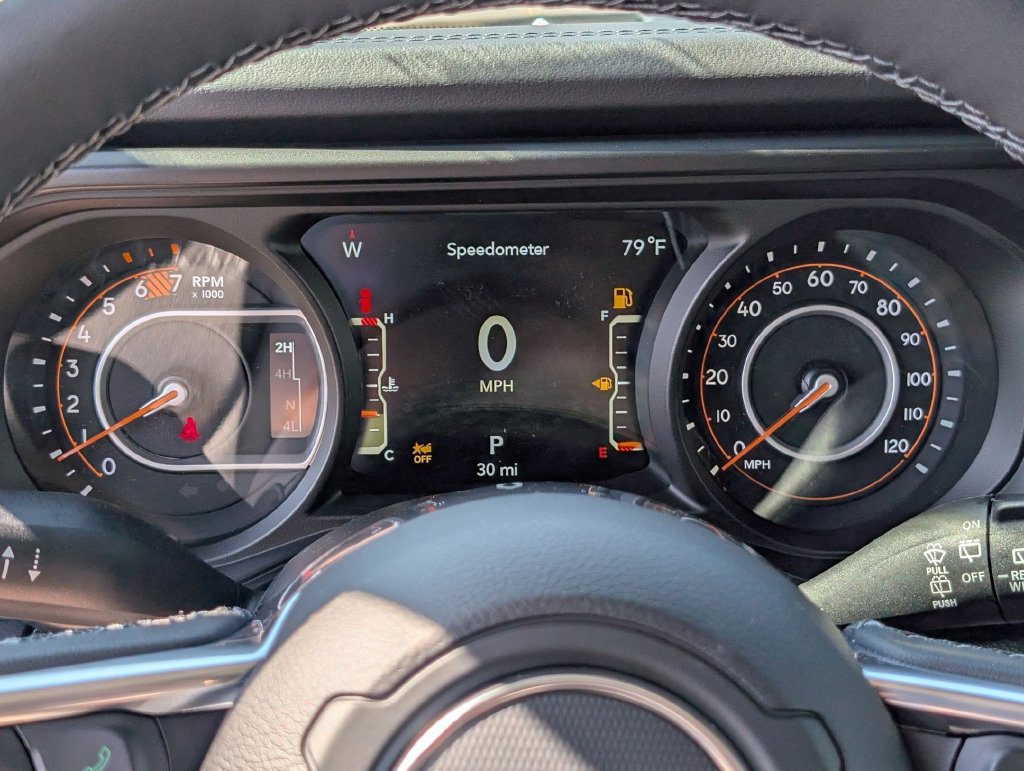 New 2026 Jeep Wrangler Unlimited Sahara AWD/4WD image 16