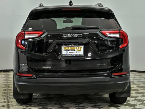 Used 2023 GMC Terrain SLT w/ Elevation Edition AWD/4WD image 7