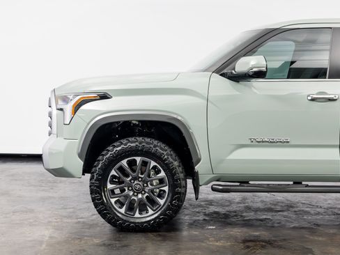 Used 2026 Toyota Tundra Limited AWD/4WD image 8